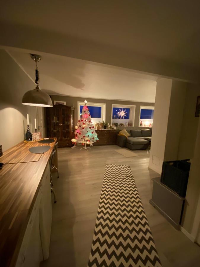 Lyngen, Mackay Appartment, Lyngen Lyngseidet Εξωτερικό φωτογραφία