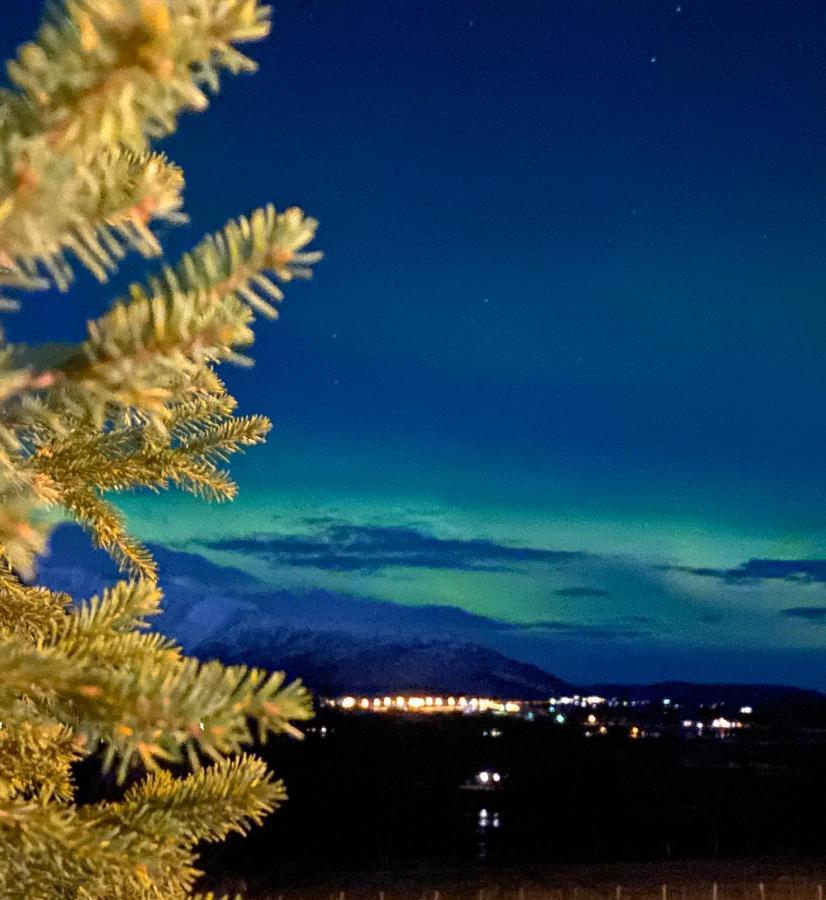 Lyngen, Mackay Appartment, Lyngen Lyngseidet Εξωτερικό φωτογραφία