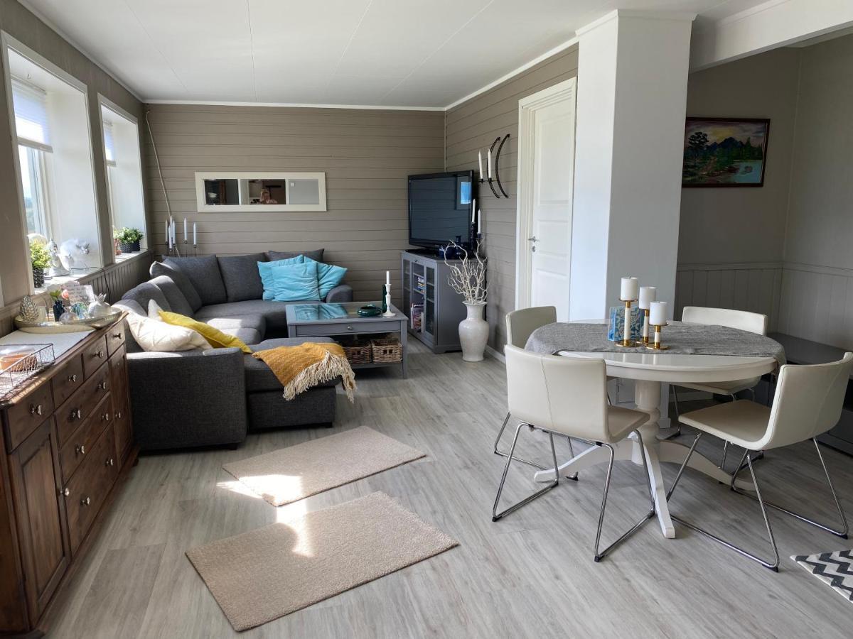 Lyngen, Mackay Appartment, Lyngen Lyngseidet Εξωτερικό φωτογραφία